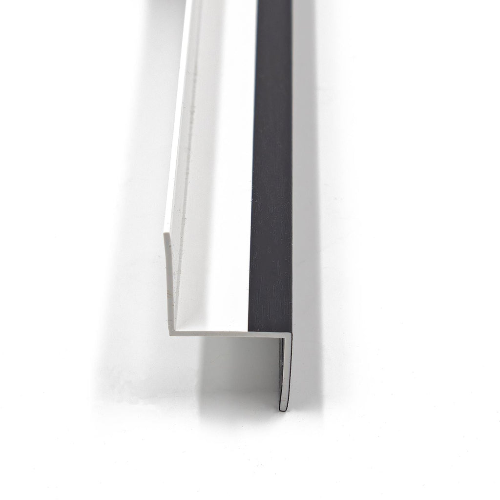 Shiplap Cladding Drip Trim (2.5m)