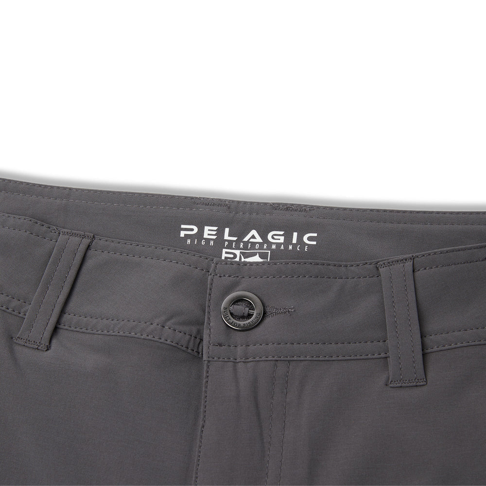 Pelagic Mako Hybrid Shorts 18in
