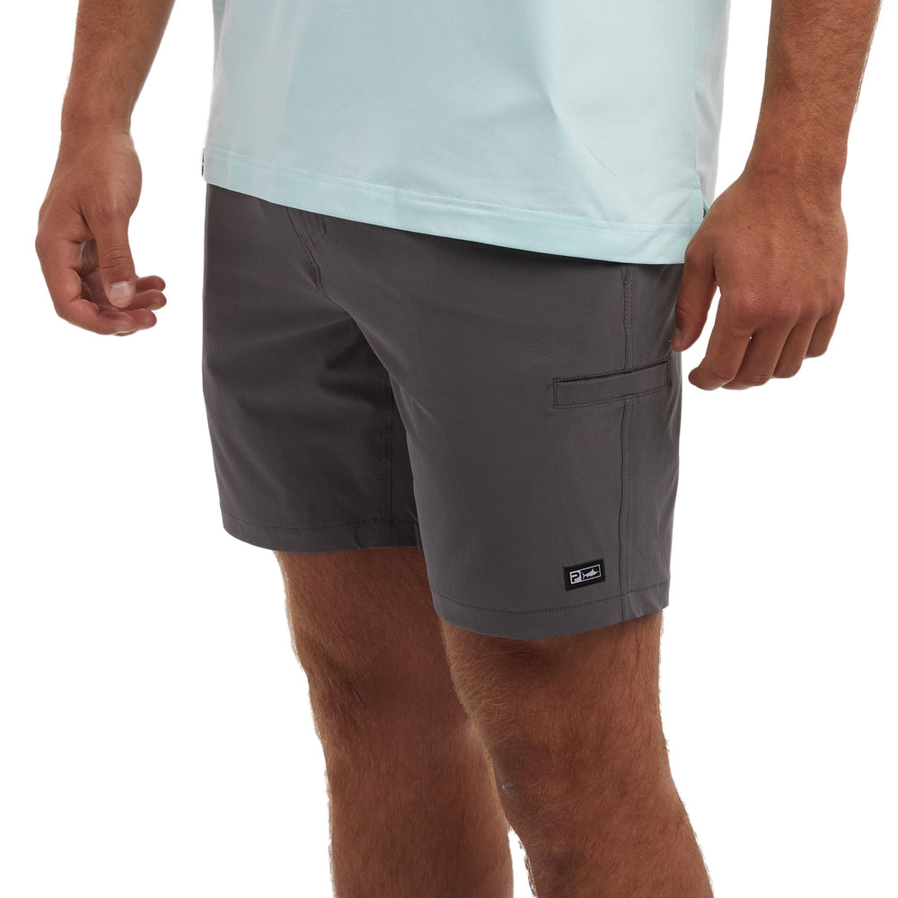 Pelagic Mako Hybrid Shorts 18in