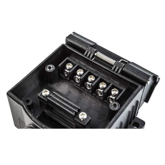 12 Pin Flat Trailer Socket