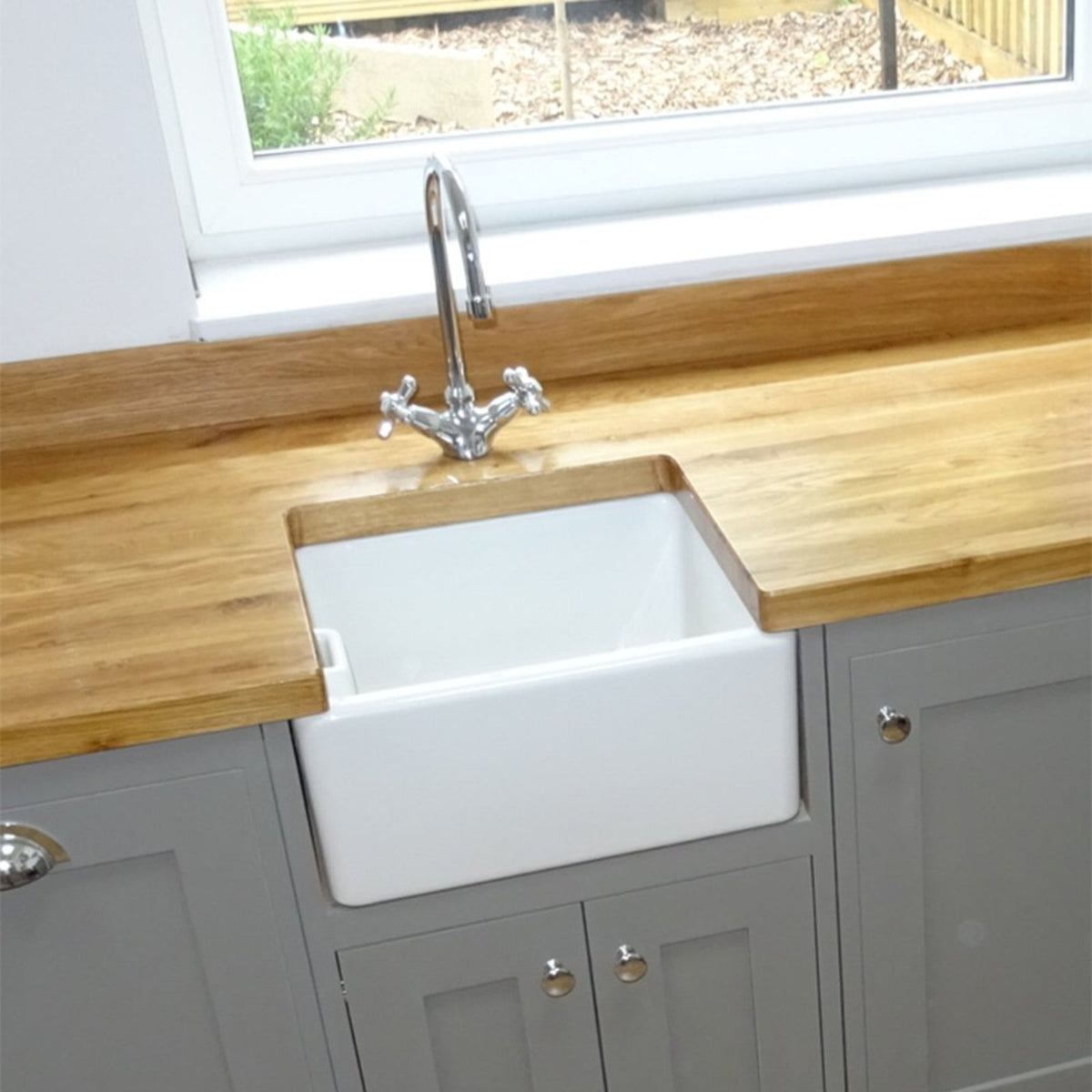 Astini Belfast 100 1.0 Bowl White Ceramic Kitchen Sink with Plug Waste
