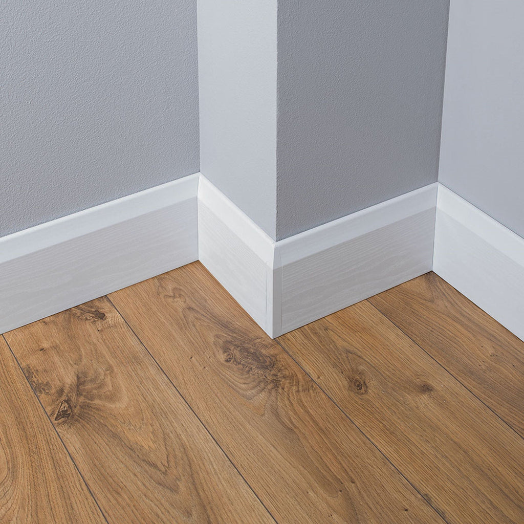 100mm Chamfered 90° External Corner Joint