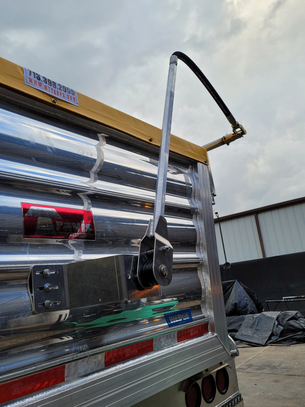 CONVERSION TO ELECTRIC ROLLOVER WITH SWITCH ON CABIN