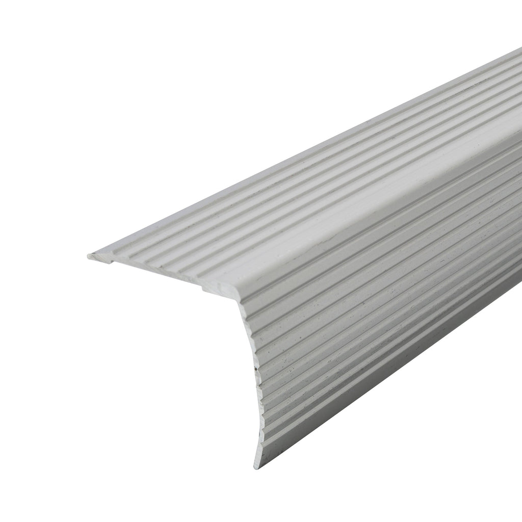 Aluminum CINCH® Fluted Stair Edging
