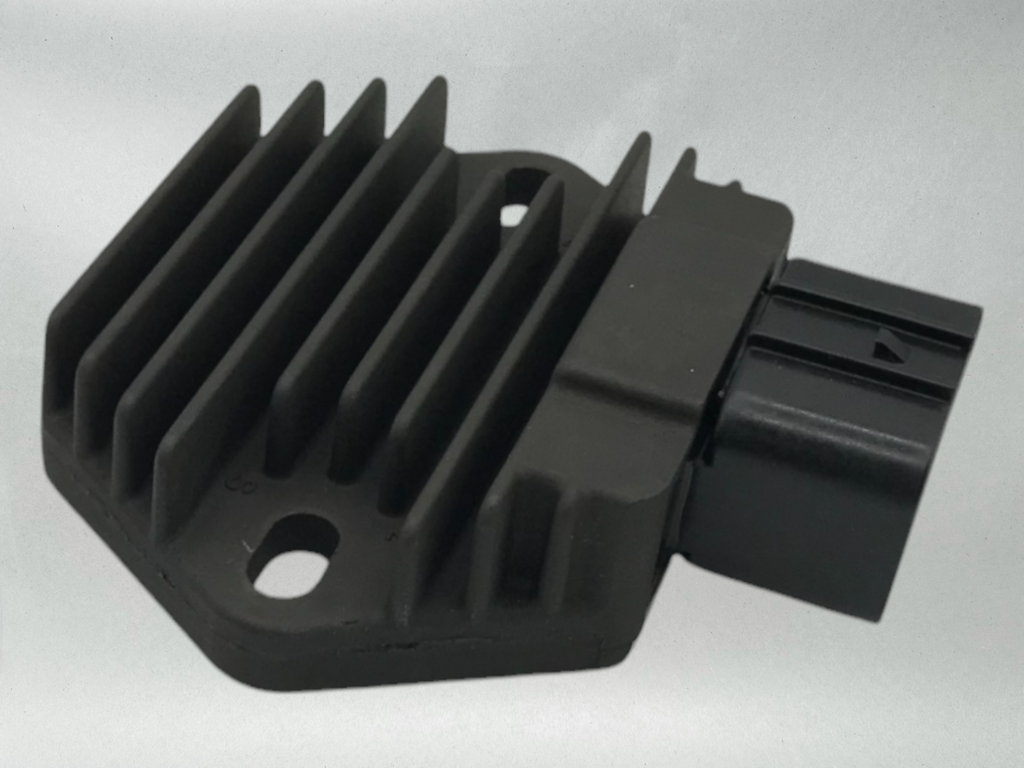 Honda Voltage Regulator Rectifier TRX350 400 450 Foreman Rancher 31600-HN5-671