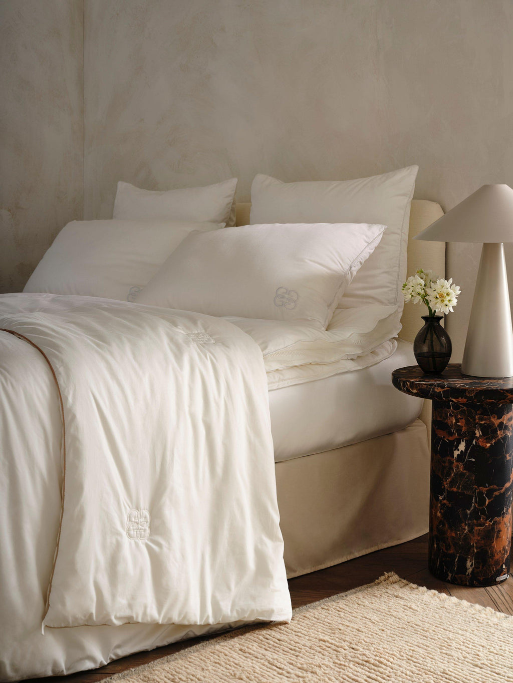 Gingerlily Silk Floss Summer Breathable Double Bed Duvet 2-4 Tog - White
