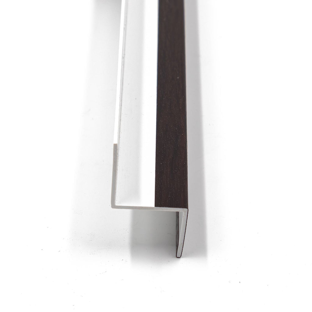 Shiplap Cladding Drip Trim (2.5m)