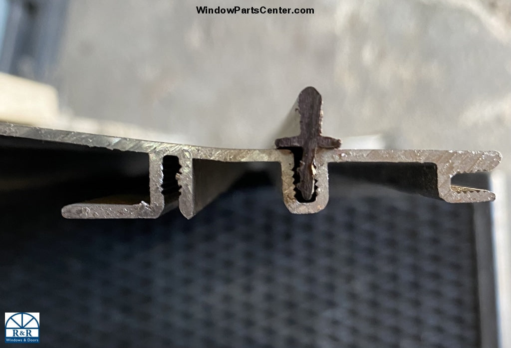 879 Aluminum Screen Channel Replacement For Bronze Screen Channel