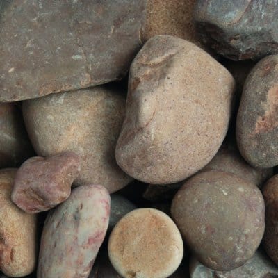 40mm - 90mm Tweed Cobbles (850kg Bag)