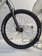 Boardman MTR 8.8 Unisex Full Suspension 29in Mountain Bike Small Cream/Black