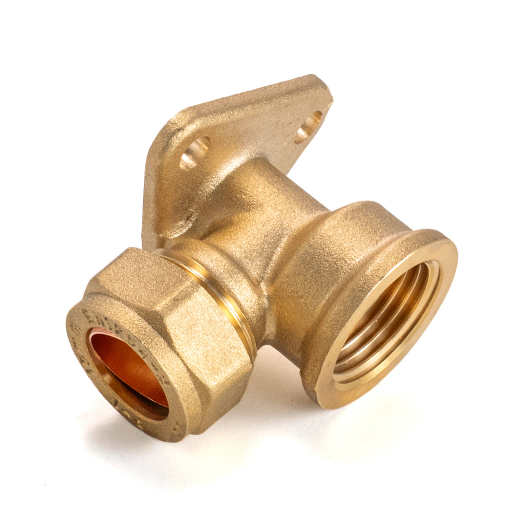 15mm Brass Wall Flange Kit with Lever Tap Hose Barb and Lever Lock