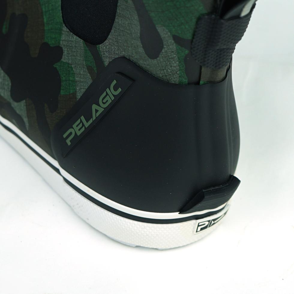 Pelagic Pursuit 6" Deck Boots