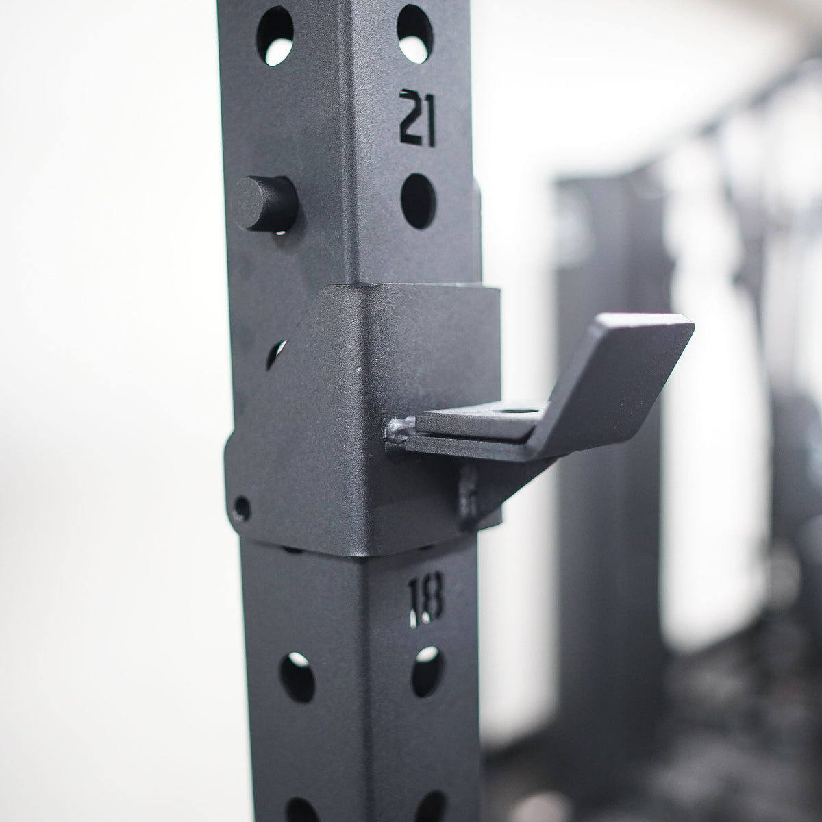 Muscle Motion Valor Power Rack with Smith Machine
