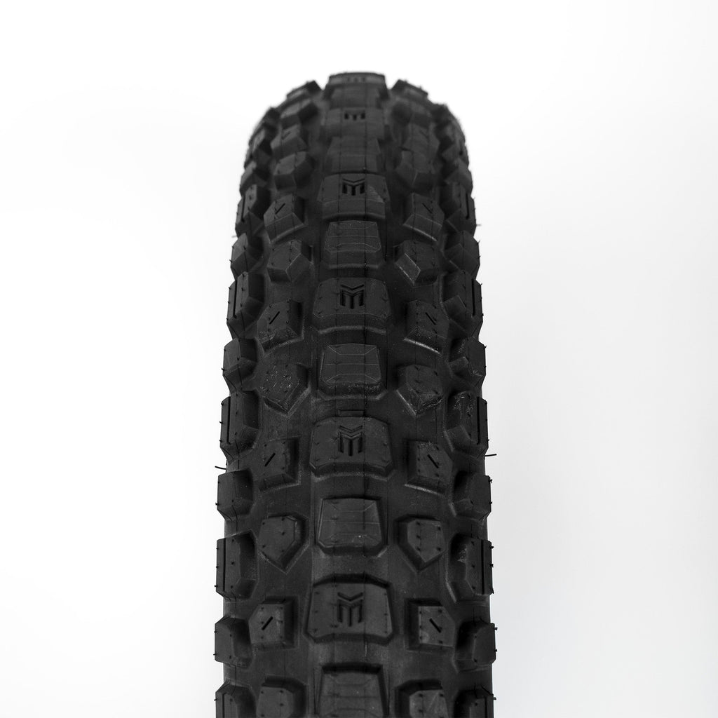 20x4.0" Maxxis MaxxVenture MT Fat Tyre
