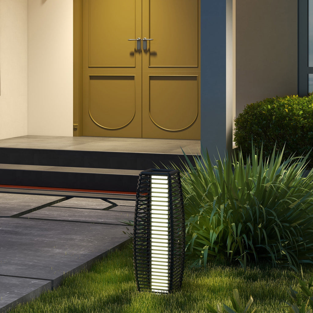 Rattan Solar Garden & Pathway Lantern with Auto On/Off LED Lighting, Gray