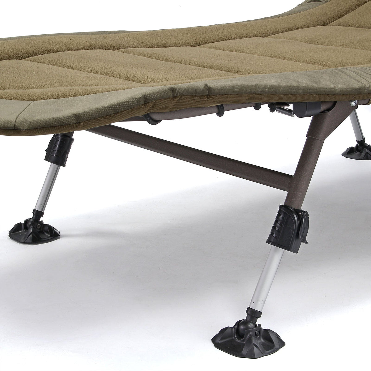 NGT XPR Bedchair + Bedchair Bag Set