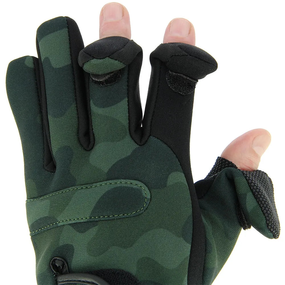 NGT Camo Fishing Gloves