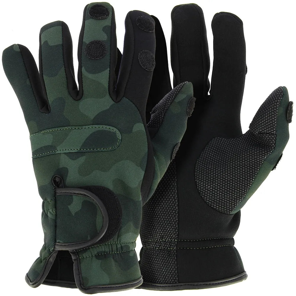 NGT Camo Gloves, Snood & Hot Water Bottle Bundle