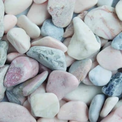 20mm - 50mm - Flamingo Pebbles (850kg Bag)