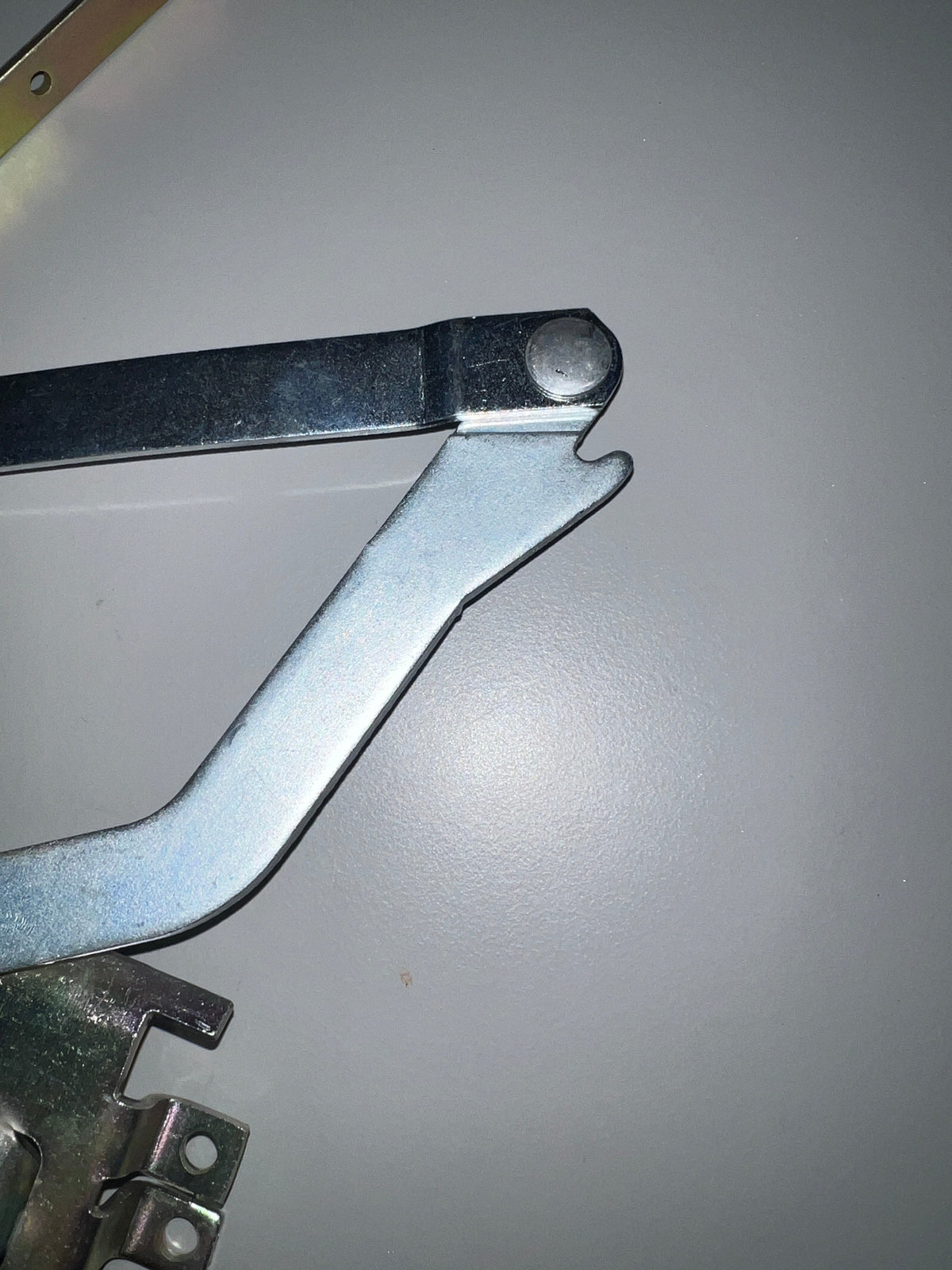 S1084 Pella Casement Roto Sill Mounted Operator