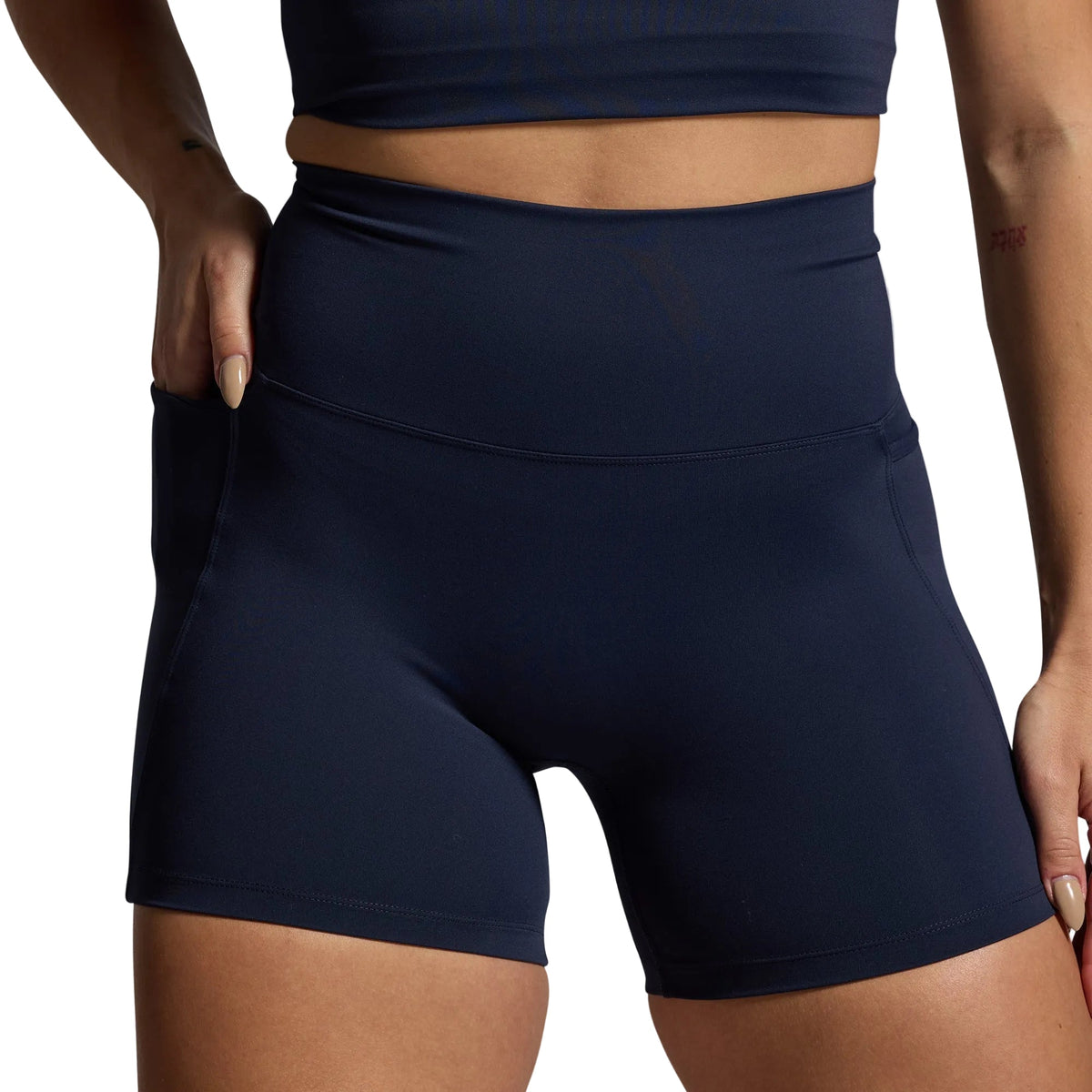 Eccentric Short (BP Navy)