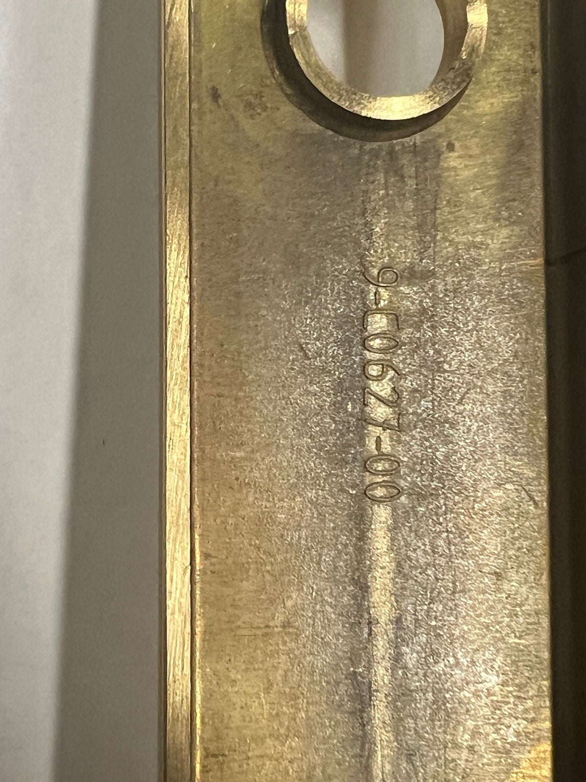 S4114 GU Ferco 45MM Capri Lever Swinging Door Handles Trim Sets - Handle Above Cylinder  Style