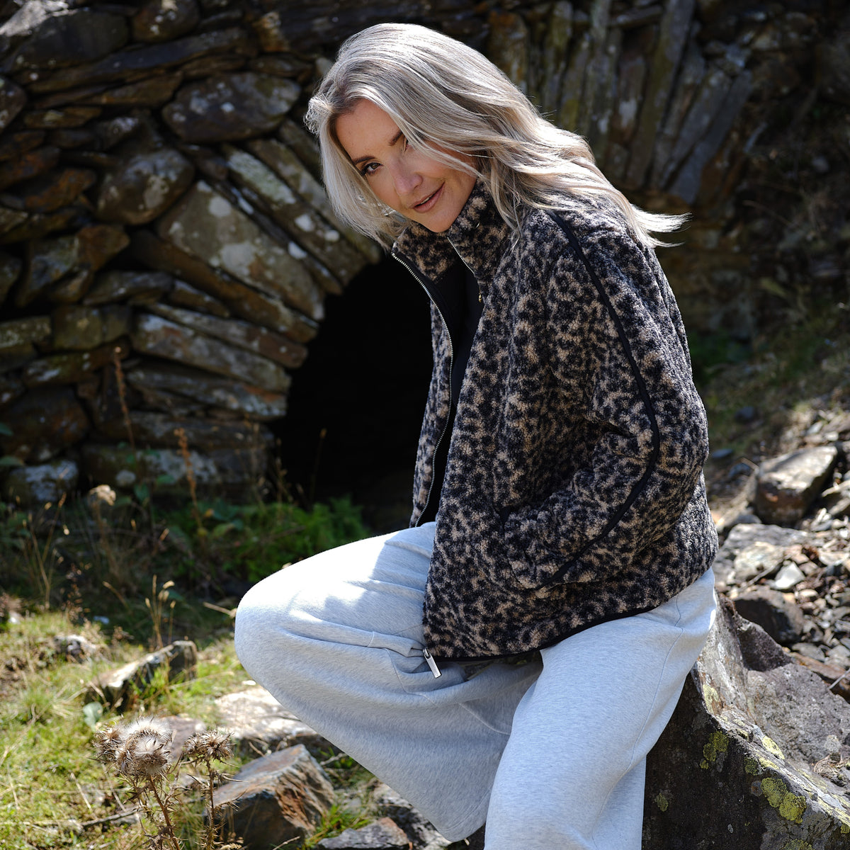 Women's Plush Zip Up Fleece Midlayer