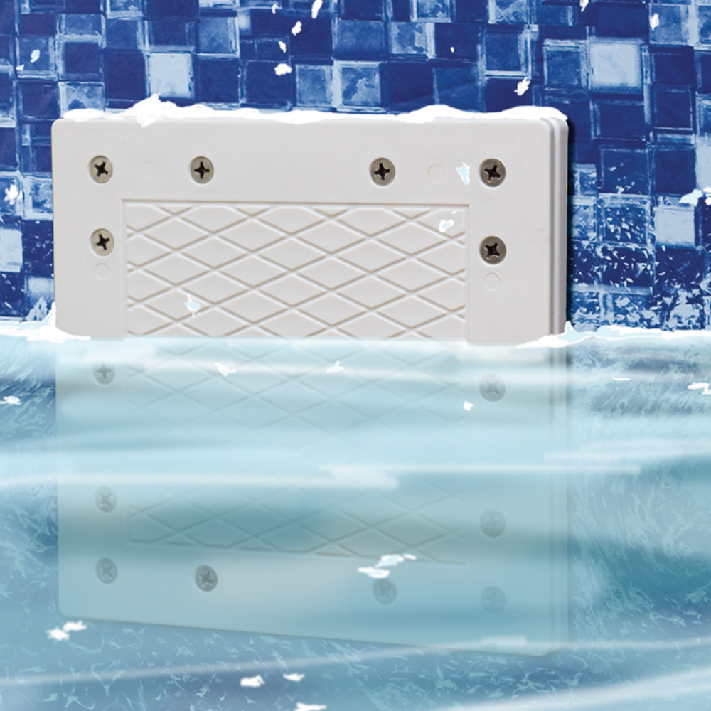 Winterizing Skimmer and Return Plate Kit for Standard Skimmers