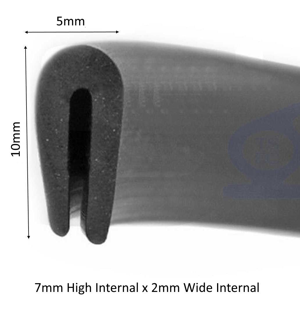 TSEC 1A Black Solid EPDM Edge Trim – Universal Rubber Edging (Up to 2mm Panel Fit)