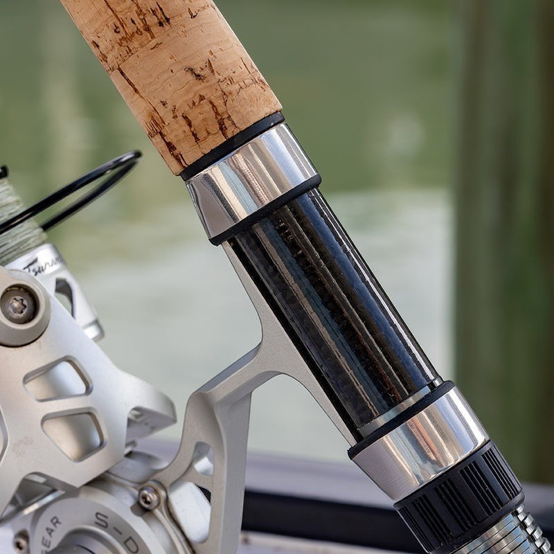 Tsunami Carbon Shield III Spinning Rod