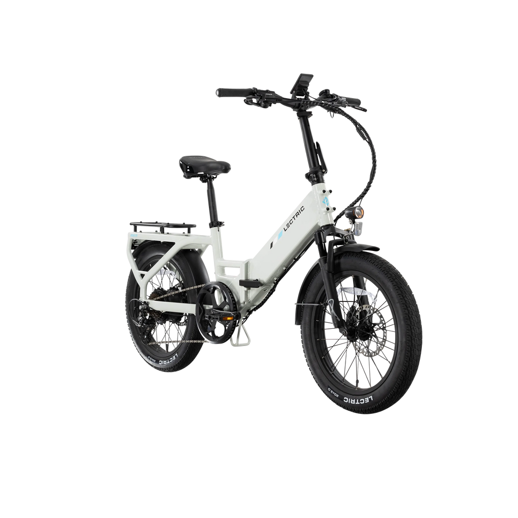 XP4 Step-Thru Stratus White + FREE LevelUp Rack ($79 Value)