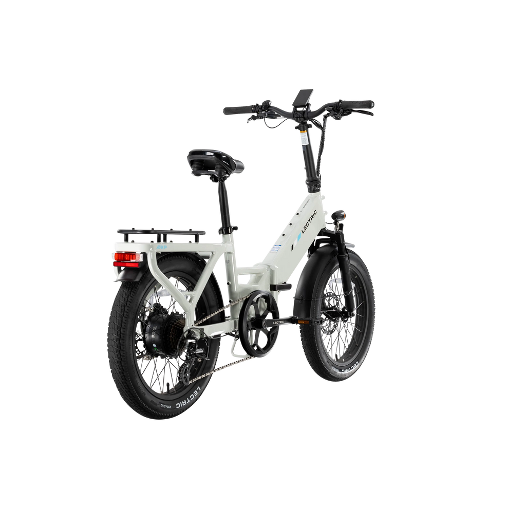 XP4 Step-Thru Stratus White + FREE LevelUp Rack ($79 Value)