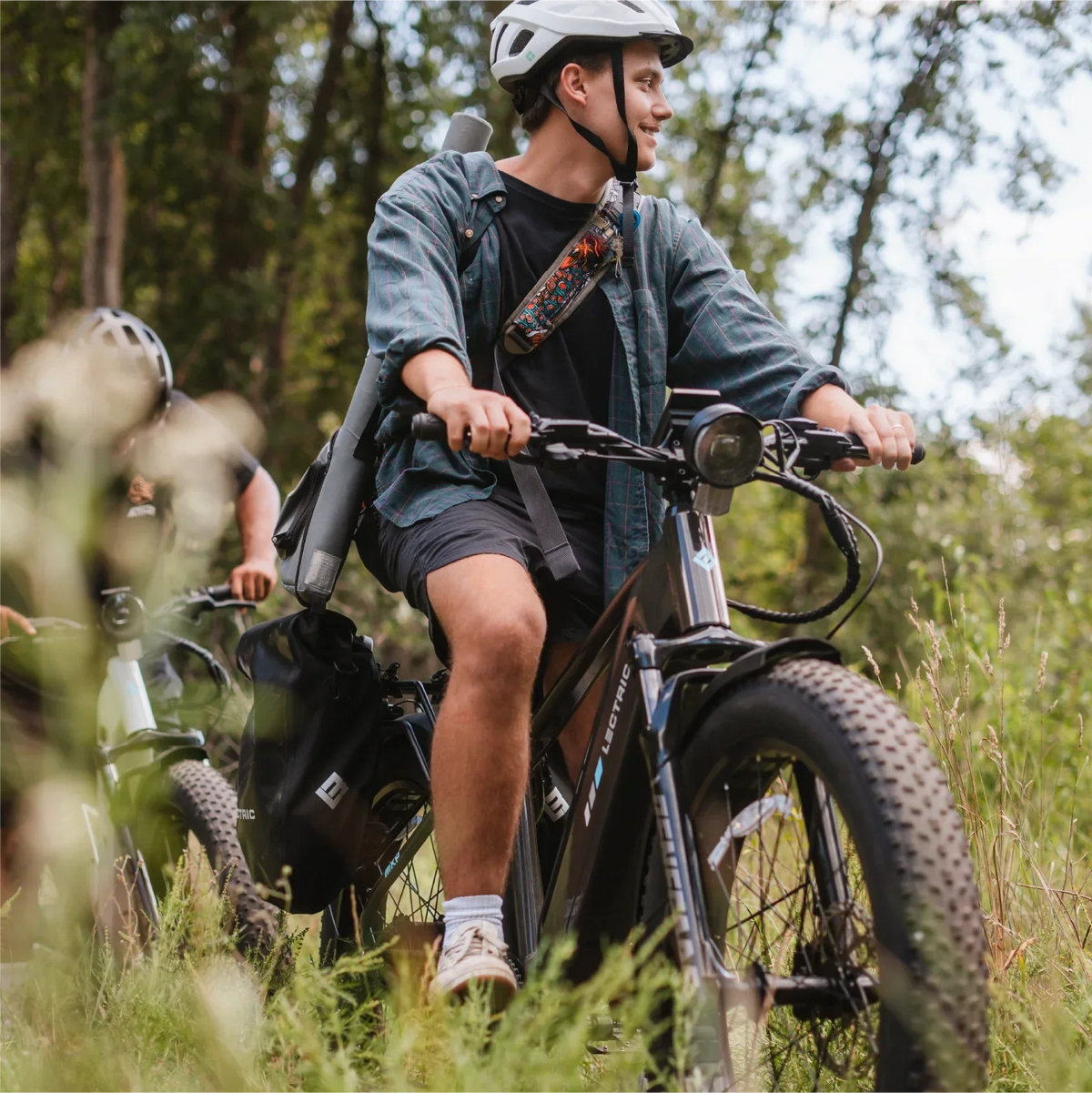 XPeak2 High-Step - FREE Rear Rack, Fenders, Elite Headlight, Suspension Seat Post ($336 Value)