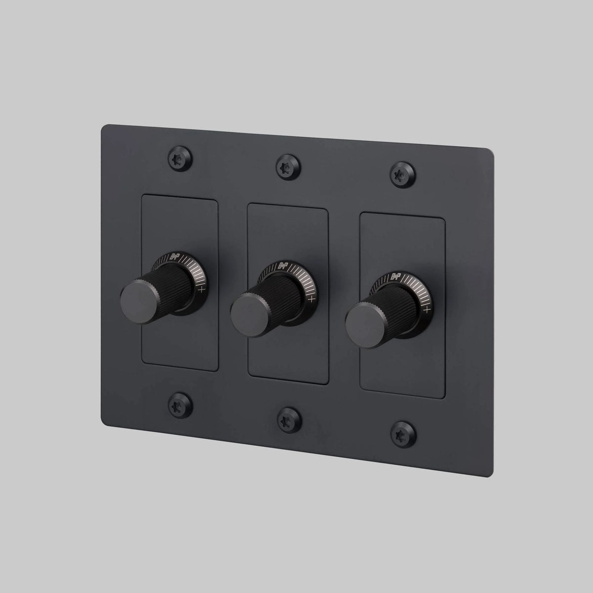 Buster + Punch NDK-024325 Linear 3-Gang LED Dimmer Without Logo, 250W, Rotary, Black