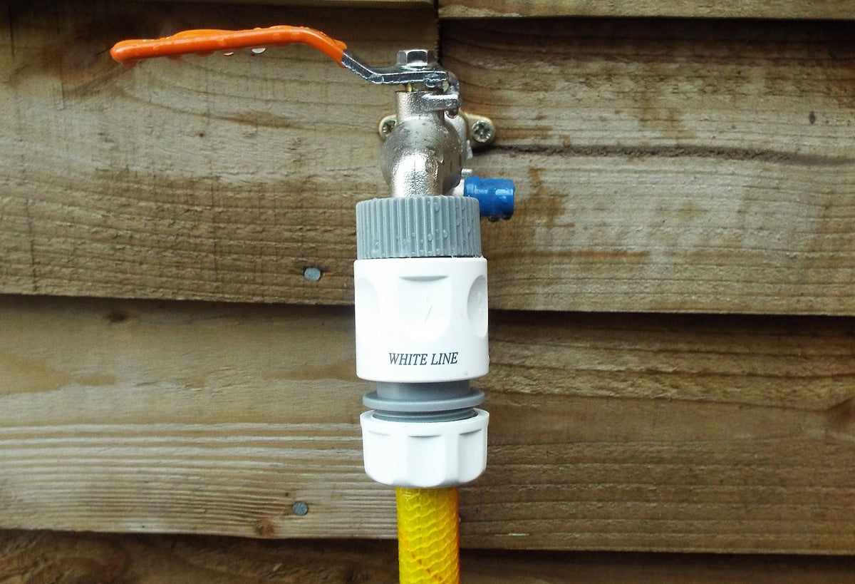 Female Hose Connector, 1/2" or 5/8" Hose, WL