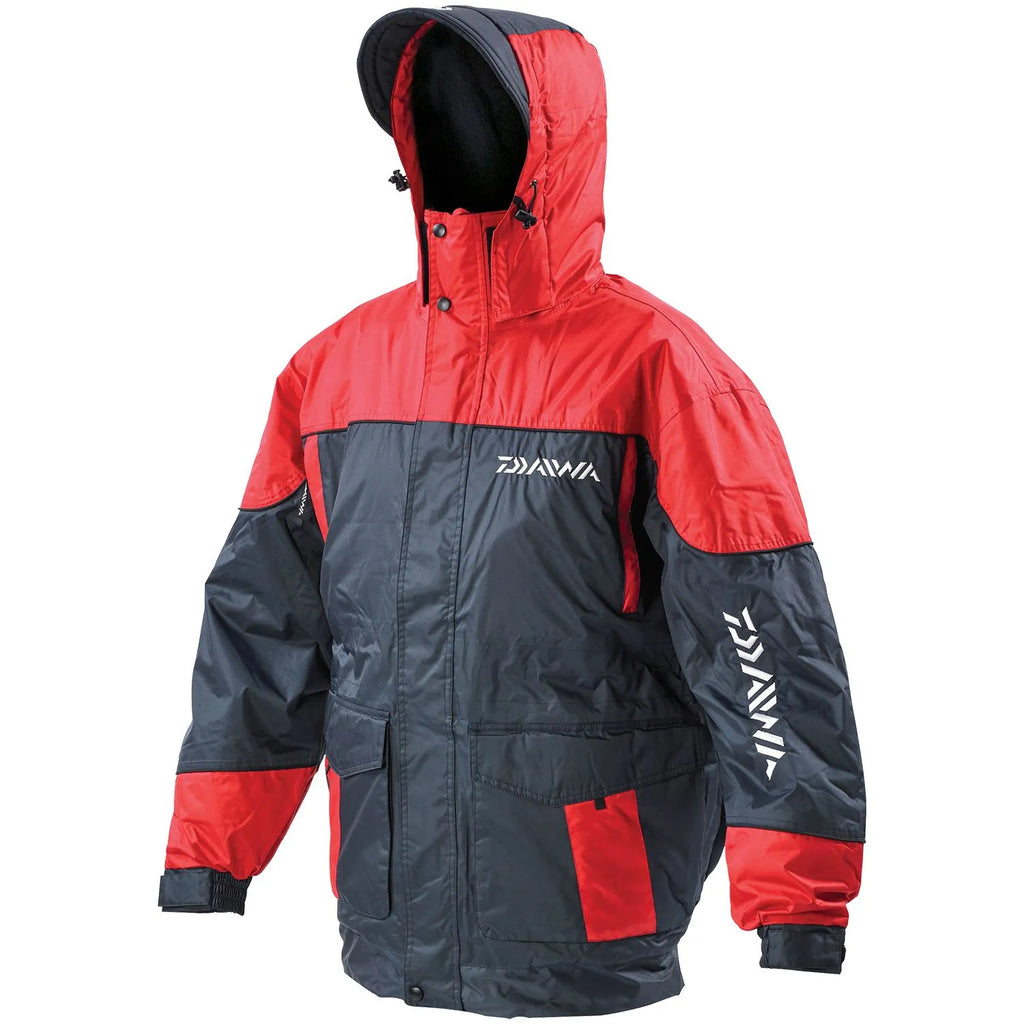 Daiwa Stormbeach 2 piece suit in Size medium