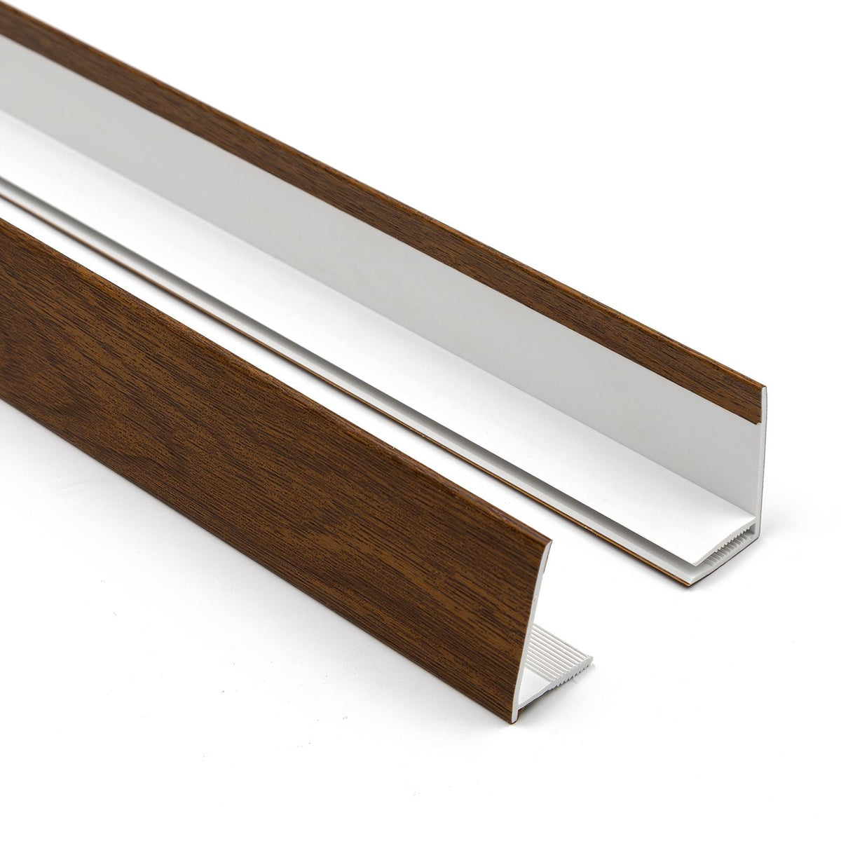 Shiplap Cladding Edge Trim (2.5m)