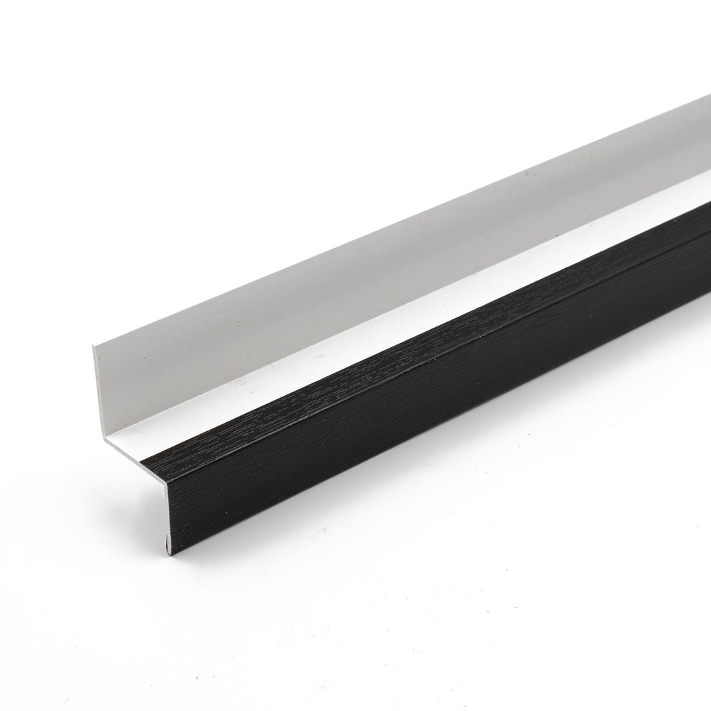 Shiplap Cladding Drip Trim (2.5m)