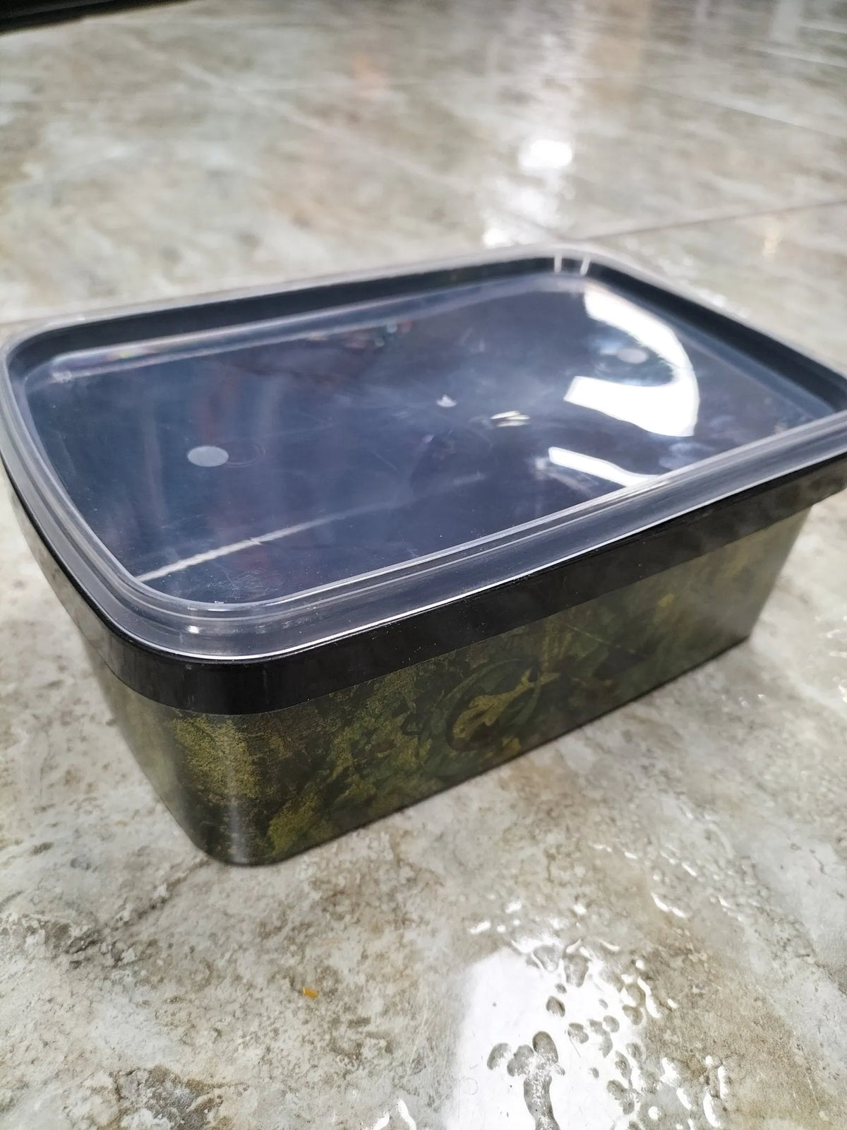 Gardner Camo bait tub