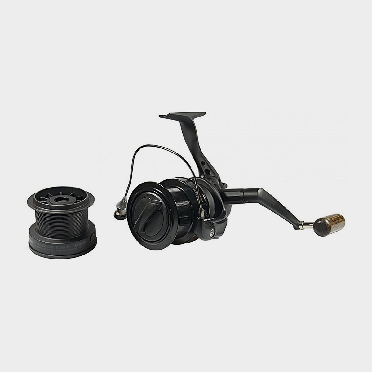 Okuma Custom Black CB-60 QF