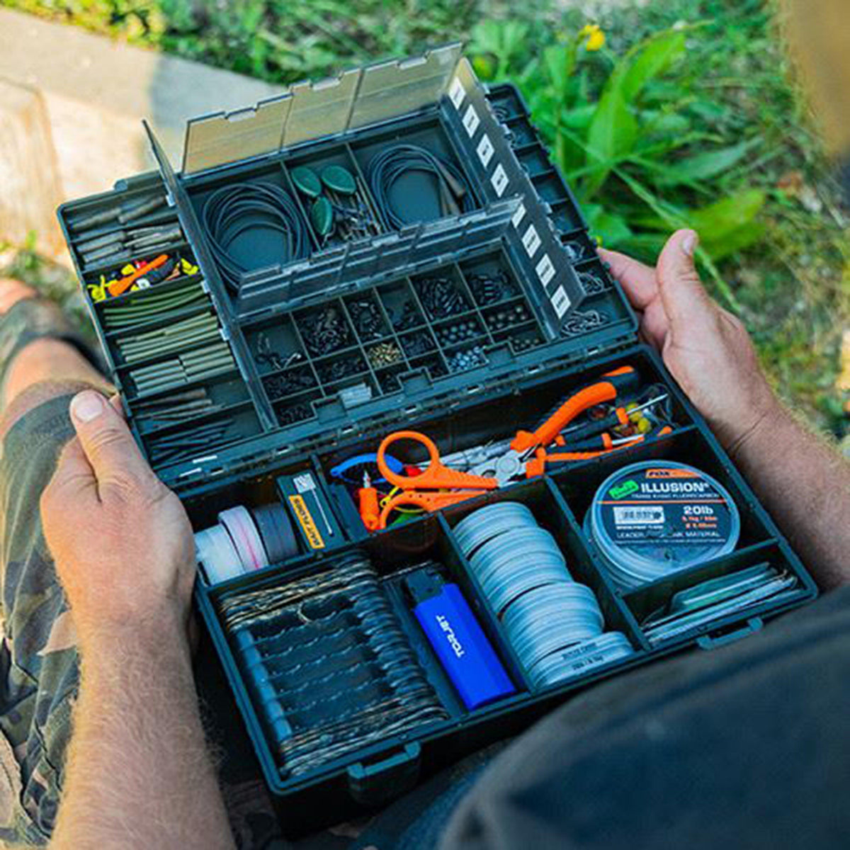 Medium Tackle Box