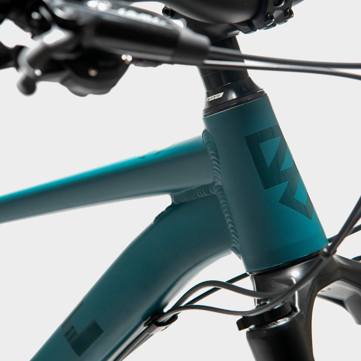 Line T3 27.5" Hardtail Mountain Bike
