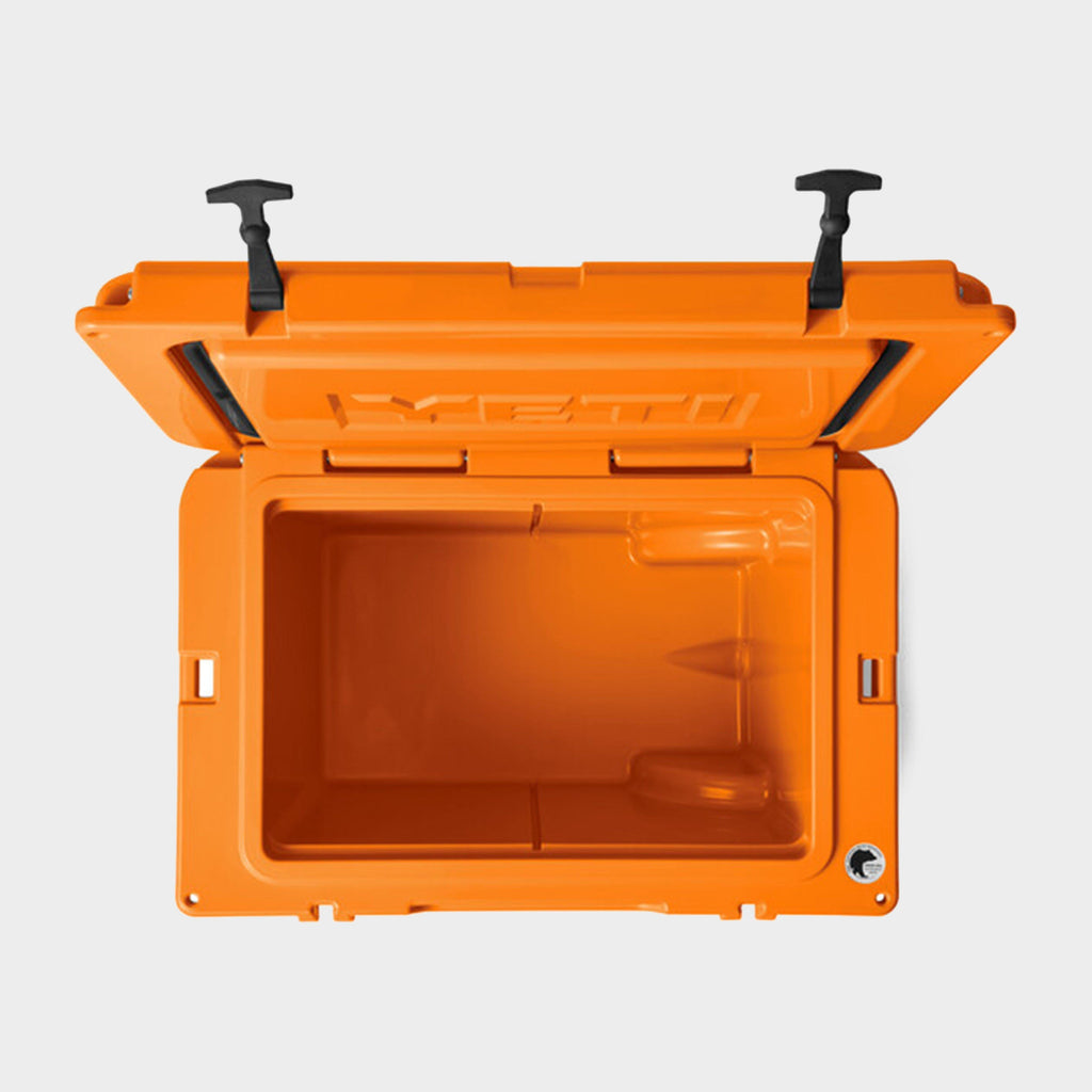 Tundra® 35 Cool Box