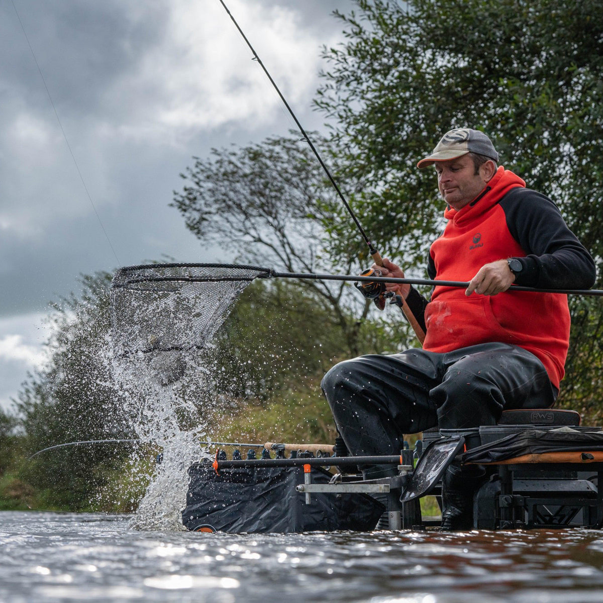 Aventus F1 Landing Net Handle 2.7m