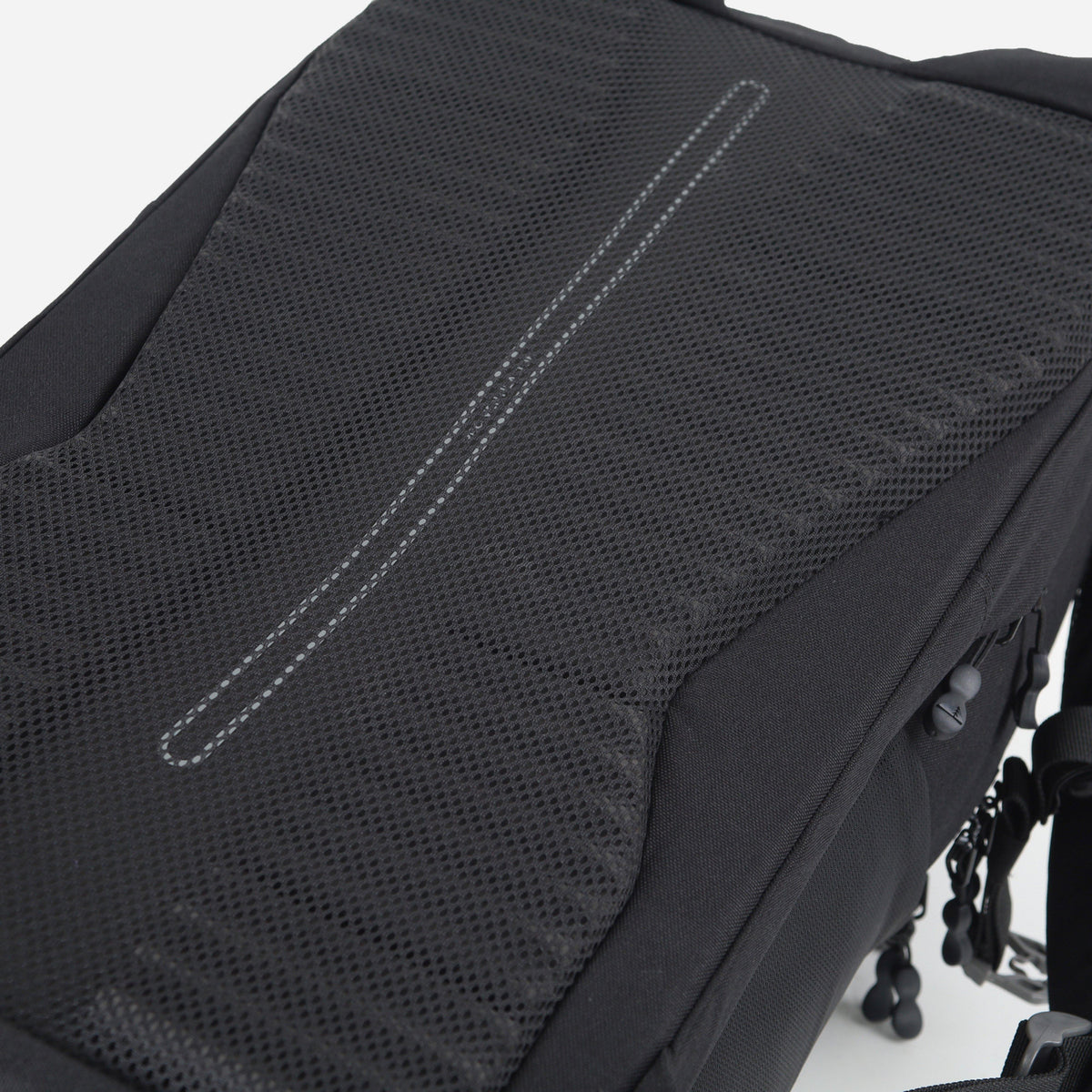 Metropolis 33 Daypack