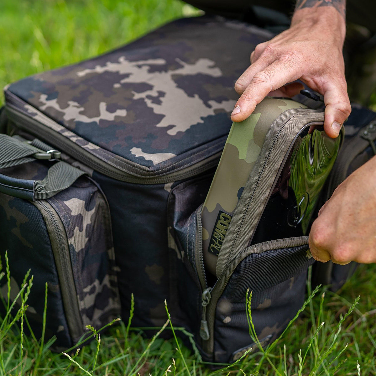 Compac Medium Carryall