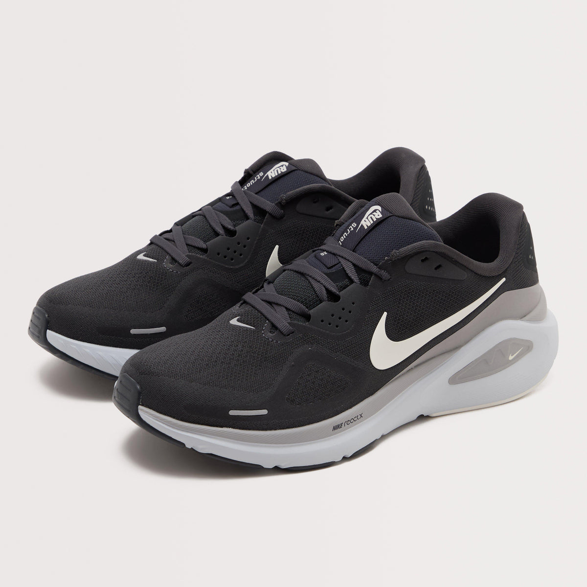 Men's Structure 26 Road Running Shoe