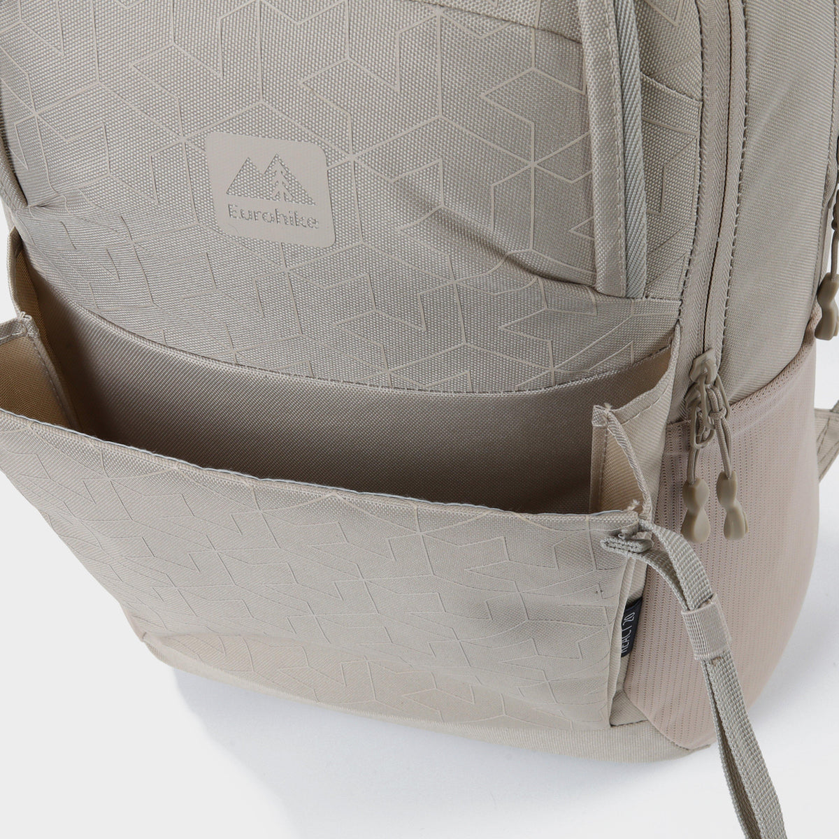 React 20 Daypack