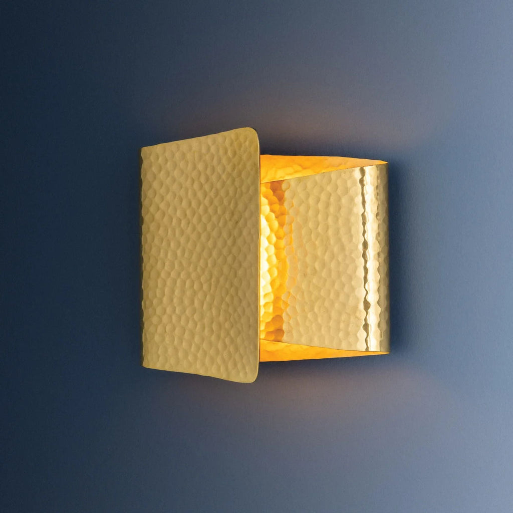 Hudson Valley Dunnsville 7.75 in. Wall Sconce, Aged Brass