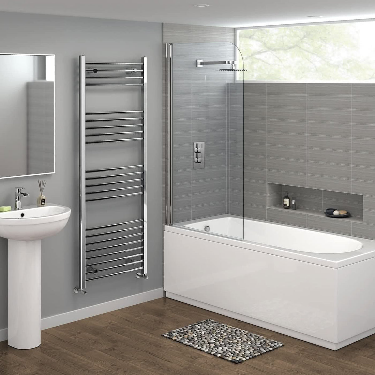 iBathUK Zypher Curved Heated Towel Rail Bathroom Radiator - Chrome